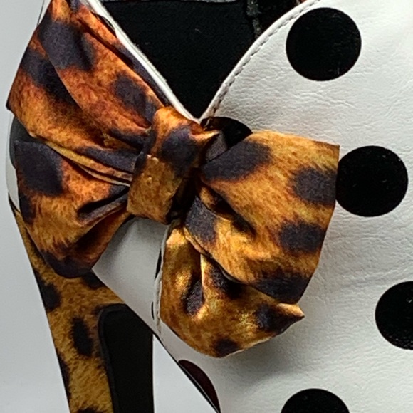 Iron Fist  Women’s Lolita Polka Dot Platform Heels Size 7 Retro Pinup Goth Style - Picture 2 of 7